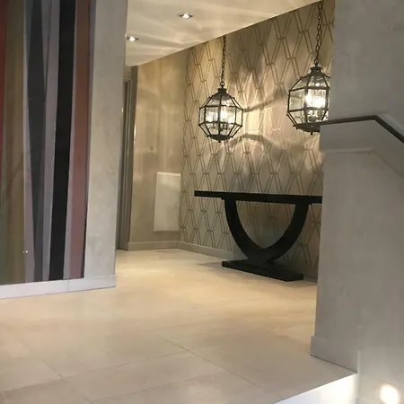 Eve Apartment Cannes